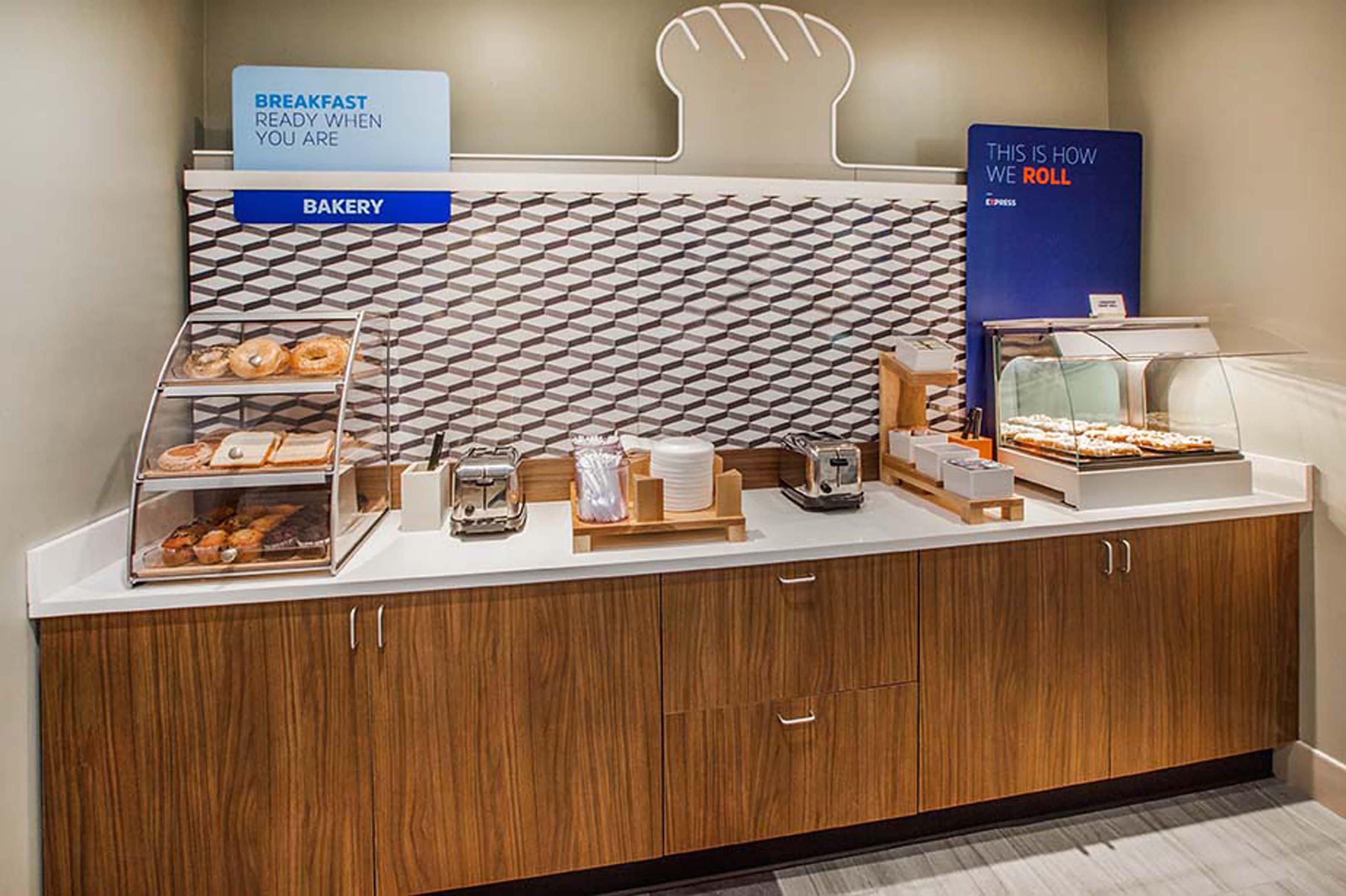 Holiday Inn Express Hotel & Suites Richwood - Cincinnati South By Ihg Eksteriør bilde